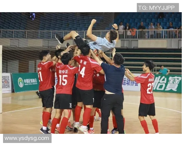 成都足球队在足球战术排行榜中荣登第七名引发热议